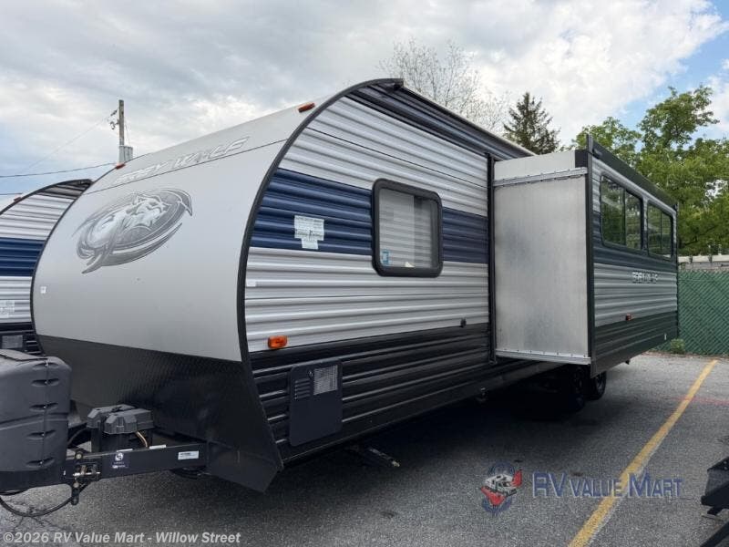 Used 2020 Forest River Cherokee Grey Wolf 26DBH available in Willow Street, Pennsylvania