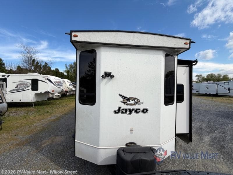 2018 Jay Flight Bungalow 40BHQS by Jayco from RV Value Mart - Willow Street in Willow Street, Pennsylvania