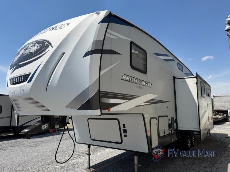 Used 2021 Forest River Cherokee Arctic Wolf 298LB available in Willow Street, Pennsylvania