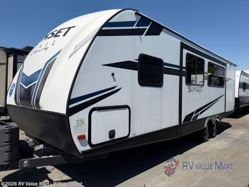 Used 2021 CrossRoads Sunset Trail SS253RB available in Willow Street, Pennsylvania