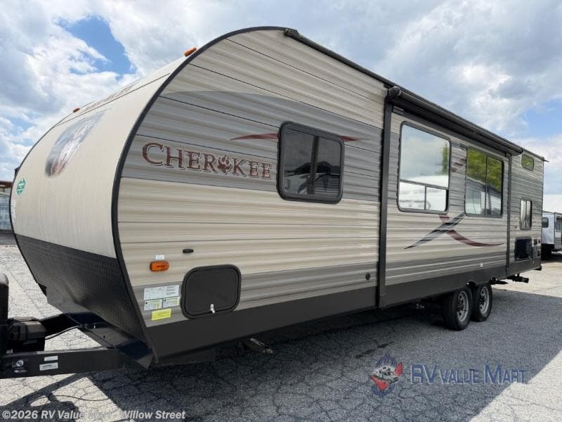 Used 2016 Forest River Cherokee 274DBH available in Willow Street, Pennsylvania
