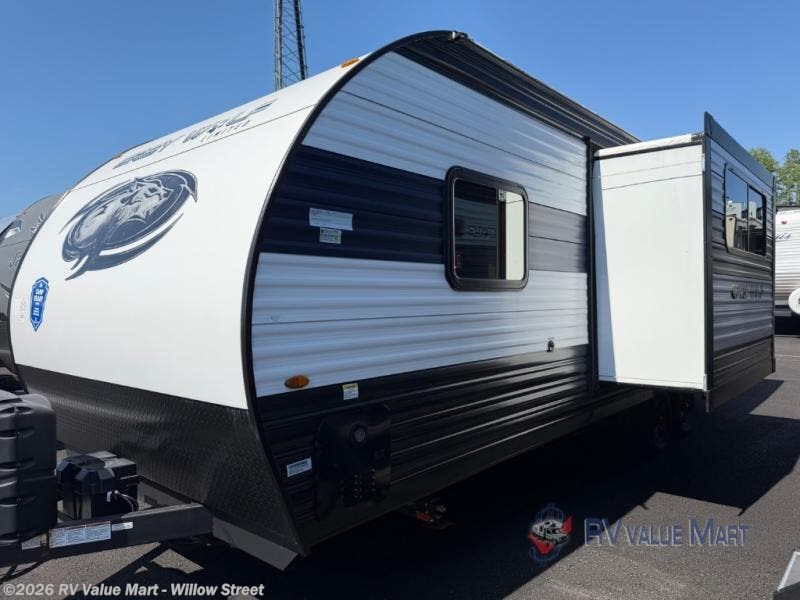 Used 2023 Forest River Cherokee Grey Wolf 23DBH available in Willow Street, Pennsylvania