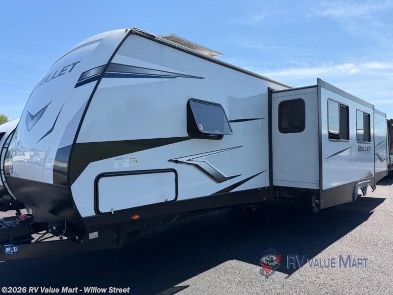 Used 2023 Keystone Bullet 331BHS available in Willow Street, Pennsylvania