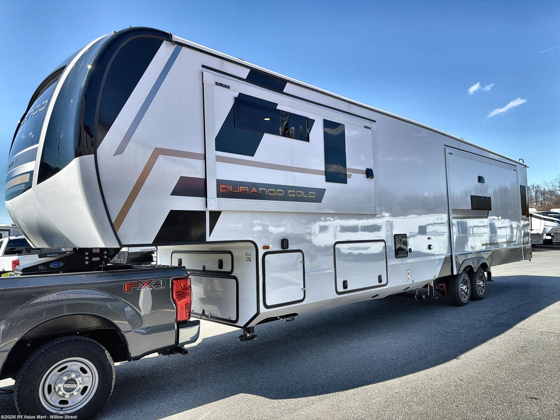 New 2026 K-Z Durango Gold 384MSQ available in Willow Street, Pennsylvania