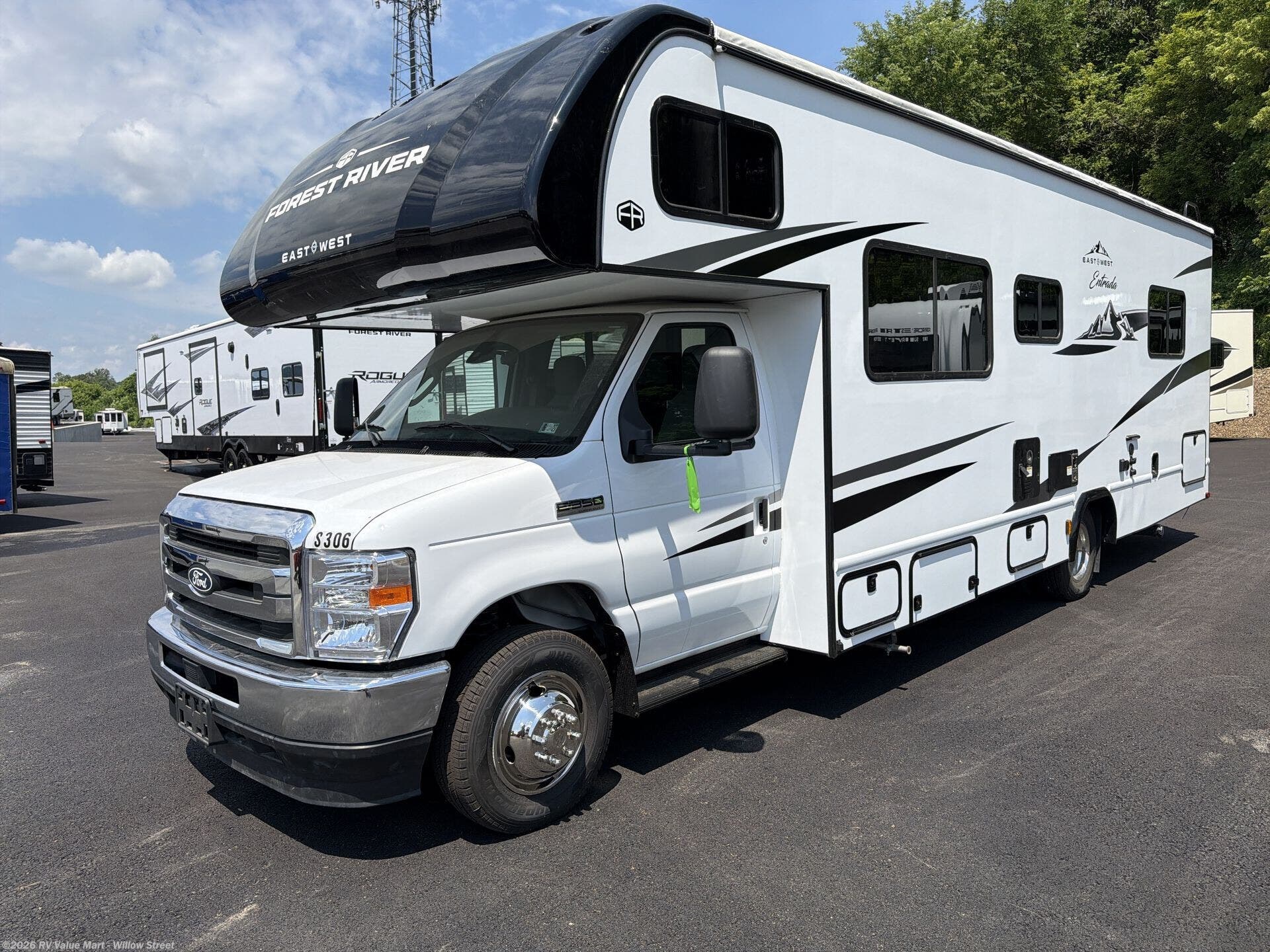 Used 2026 East to West Entrada 2700NS available in Willow Street, Pennsylvania