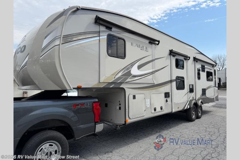 2019 Eagle HT 30.5 MBOK by Jayco from RV Value Mart - Willow Street in Willow Street, Pennsylvania