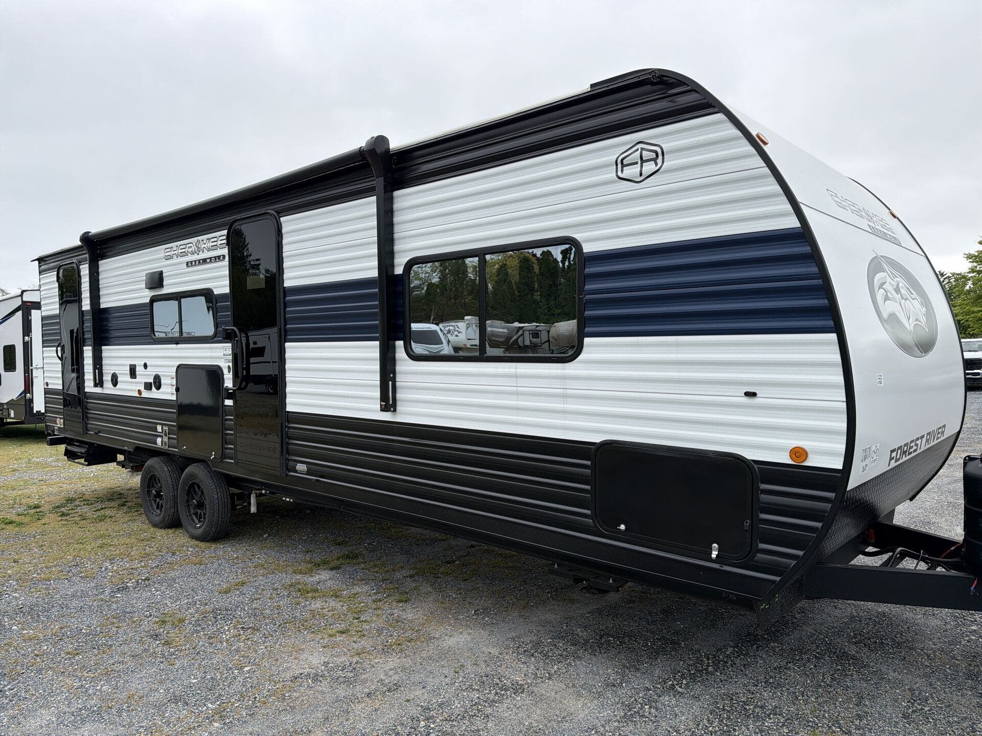 2026 Forest River Cherokee Grey Wolf 26KF - New Travel Trailer For Sale by RV Value Mart - Willow Street in Willow Street, Pennsylvania