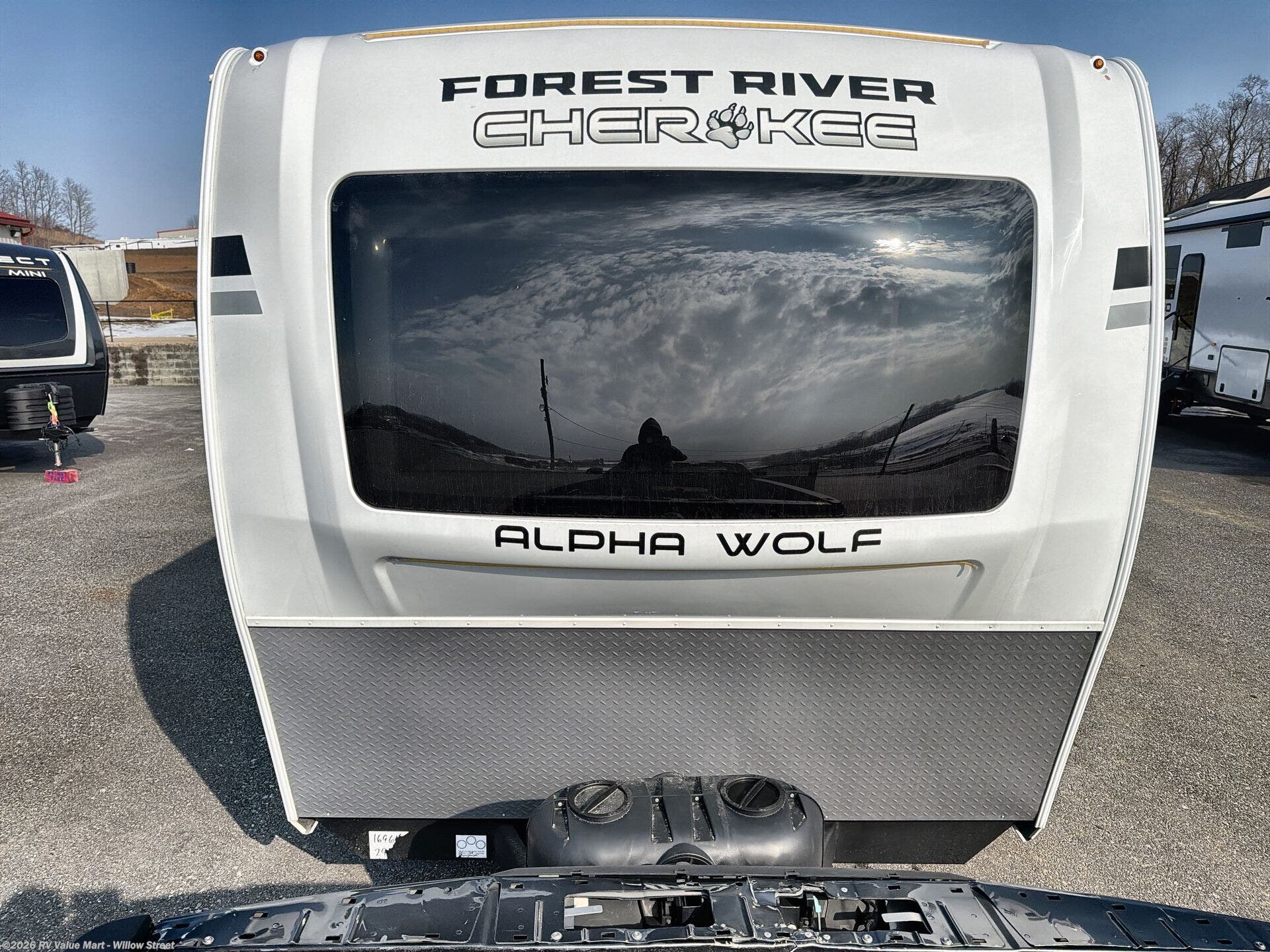 2026 Cherokee Alpha Wolf 29DCB by Forest River from RV Value Mart - Willow Street in Willow Street, Pennsylvania
