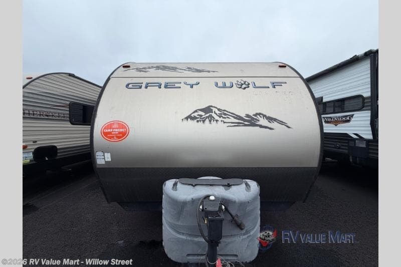2015 Forest River Cherokee Grey Wolf 26RL - Used Travel Trailer For Sale by RV Value Mart - Willow Street in Willow Street, Pennsylvania