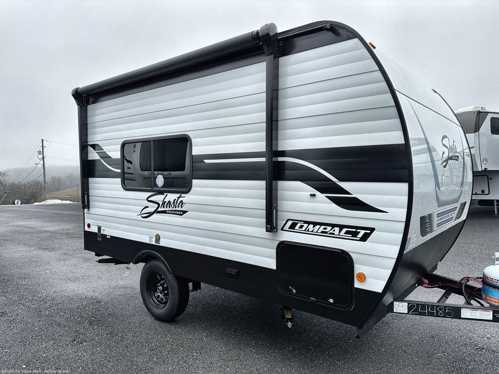2026 Shasta Compact 16BH - New Travel Trailer For Sale by RV Value Mart - Willow Street in Willow Street, Pennsylvania