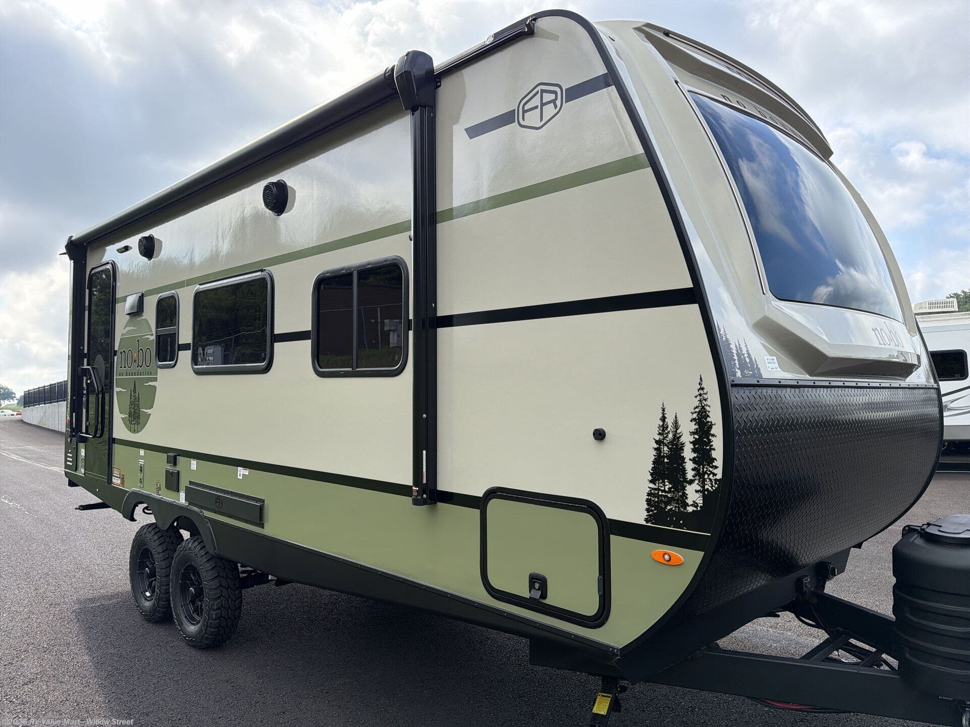 2027 Forest River No Boundaries NB20.2-BM - New Travel Trailer For Sale by RV Value Mart - Willow Street in Willow Street, Pennsylvania