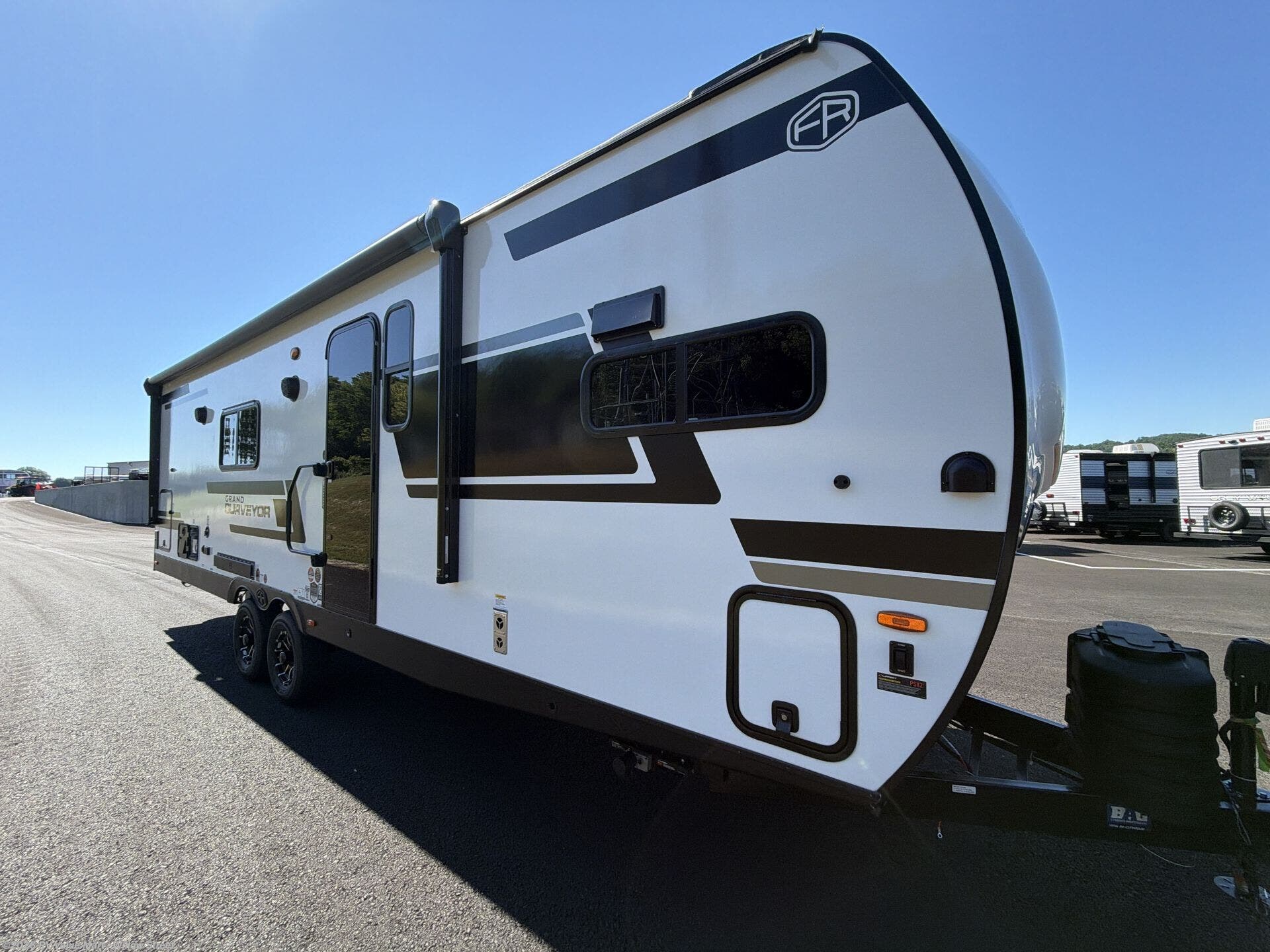 2027 Forest River Grand Surveyor 268FKBS - New Travel Trailer For Sale by RV Value Mart - Willow Street in Willow Street, Pennsylvania