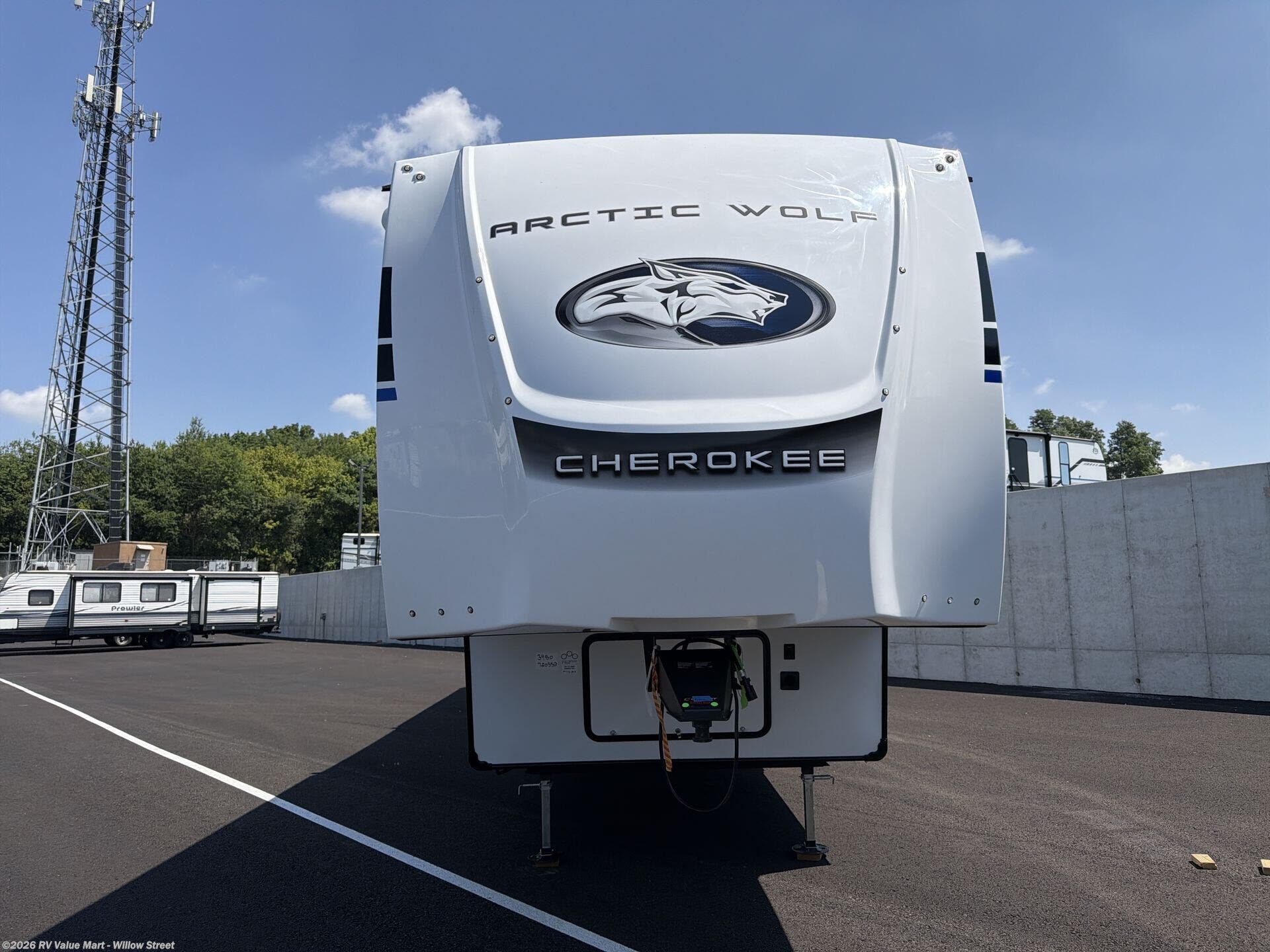 2027 Forest River Cherokee Arctic Wolf 3950SUITE - New Fifth Wheel For Sale by RV Value Mart - Willow Street in Willow Street, Pennsylvania