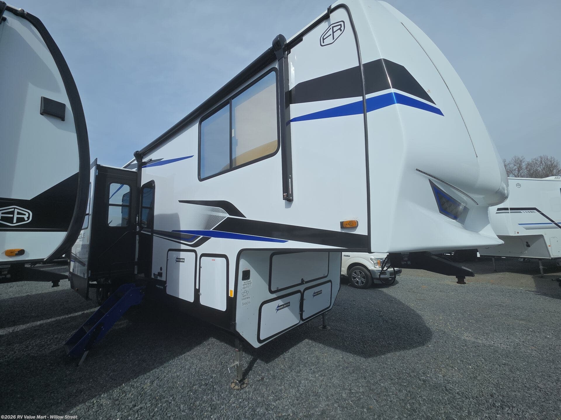 2026 Forest River Vengeance Rogue Armored 341GS11 - New Fifth Wheel For Sale by RV Value Mart - Willow Street in Willow Street, Pennsylvania