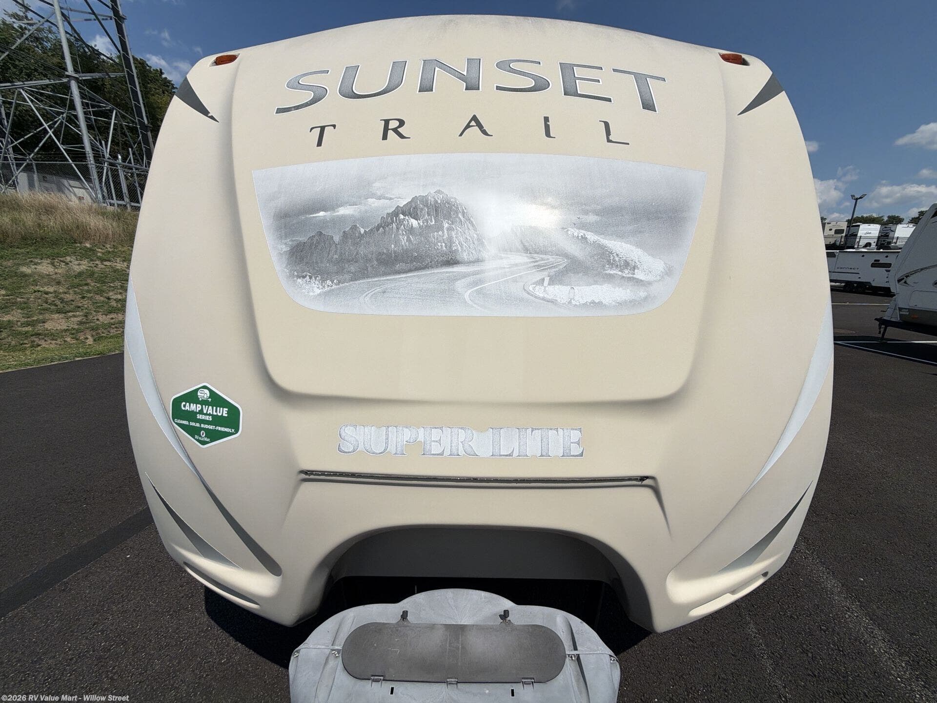 2016 Sunset Trail 27BH by CrossRoads from RV Value Mart - Willow Street in Willow Street, Pennsylvania