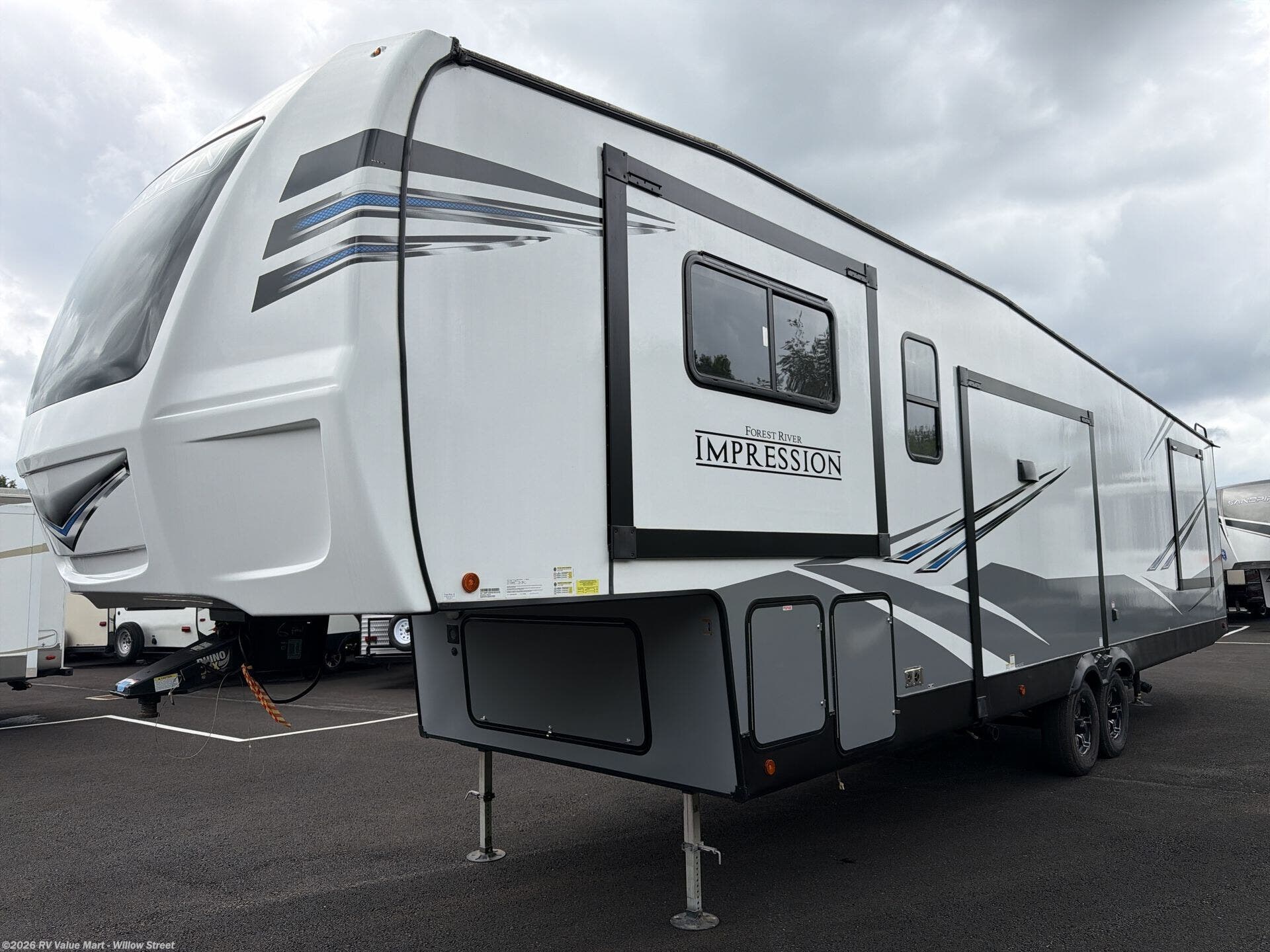 Used 2022 Forest River Impression 320FL available in Willow Street, Pennsylvania