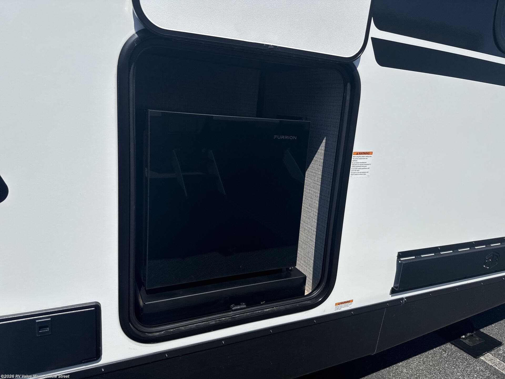 New 2027 Forest River Surveyor 267RBSS available in Willow Street, Pennsylvania