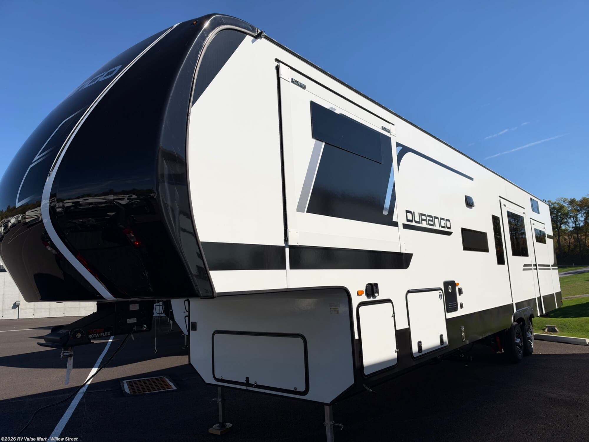 New 2027 K-Z Durango D349TBQ available in Willow Street, Pennsylvania