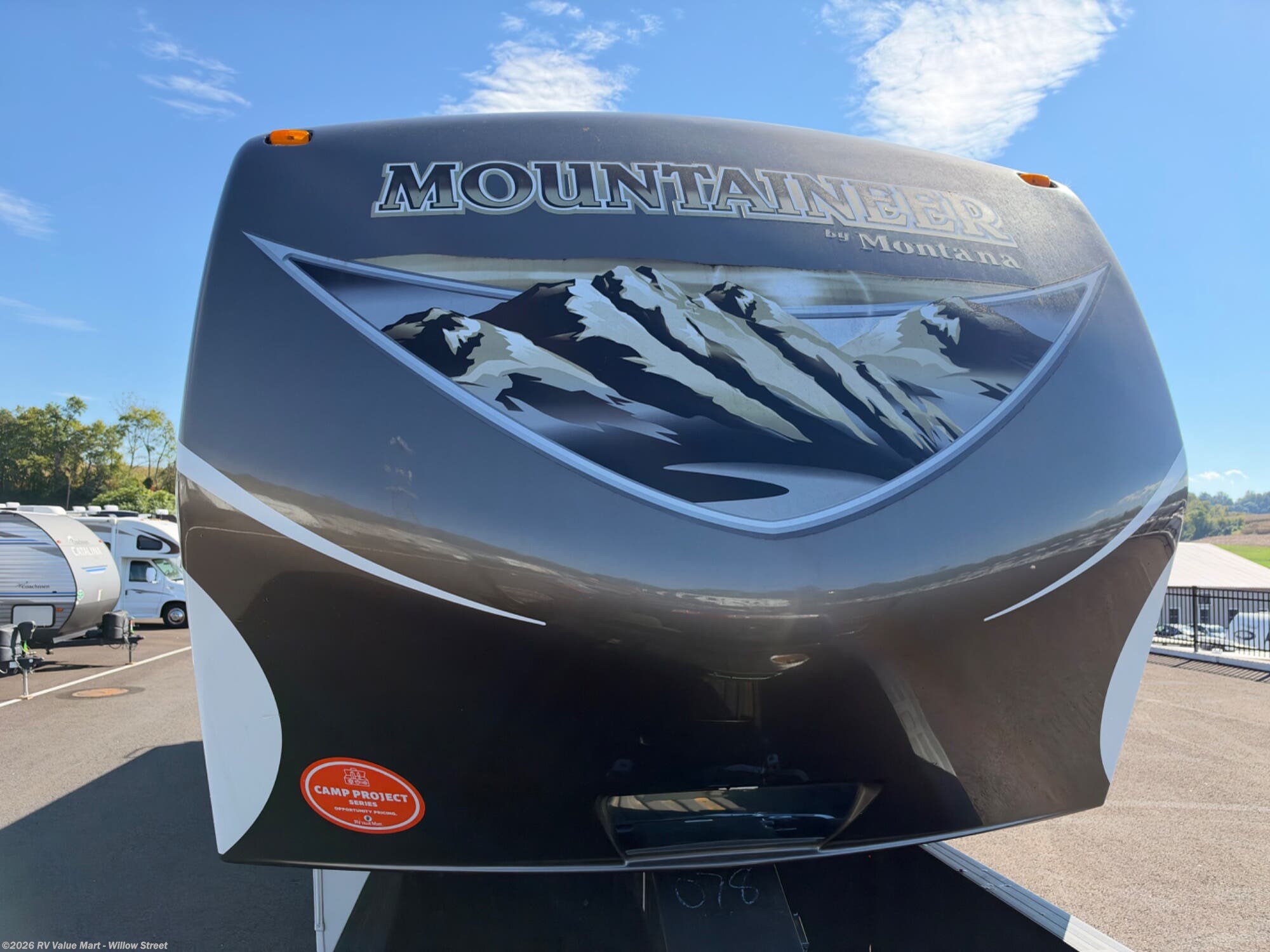 2014 Keystone Mountaineer M-345DBQ - Used Fifth Wheel For Sale by RV Value Mart - Willow Street in Willow Street, Pennsylvania