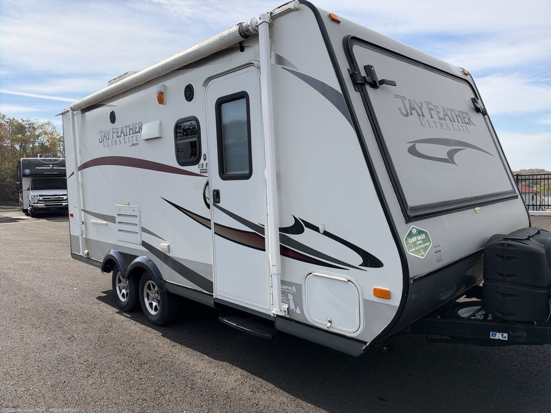 2013 Jayco Jay Feather X18D - Used Travel Trailer For Sale by RV Value Mart - Willow Street in Willow Street, Pennsylvania