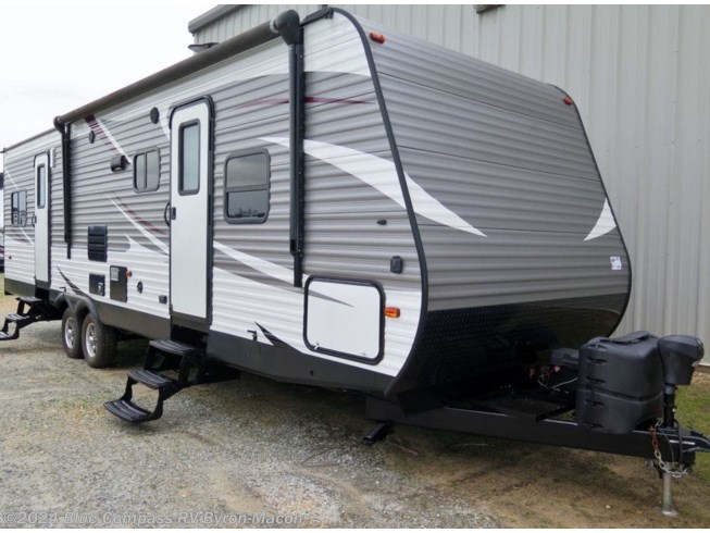 2018 Coleman Lantern - Conventional 300tq Rv For Sale In Byron, Ga 