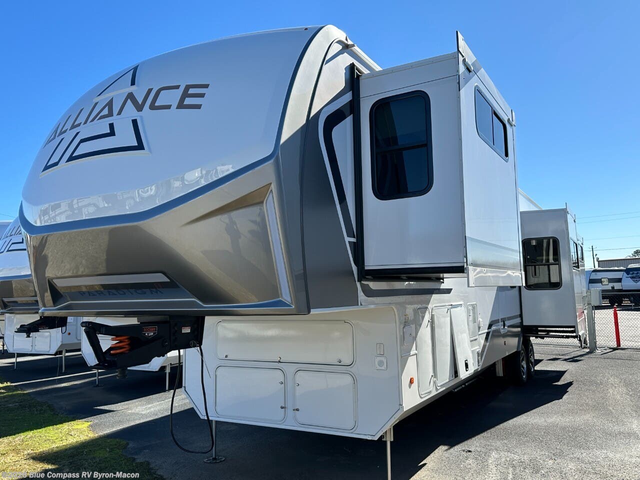 New 2026 Alliance RV Paradigm 395DS available in Byron, Georgia