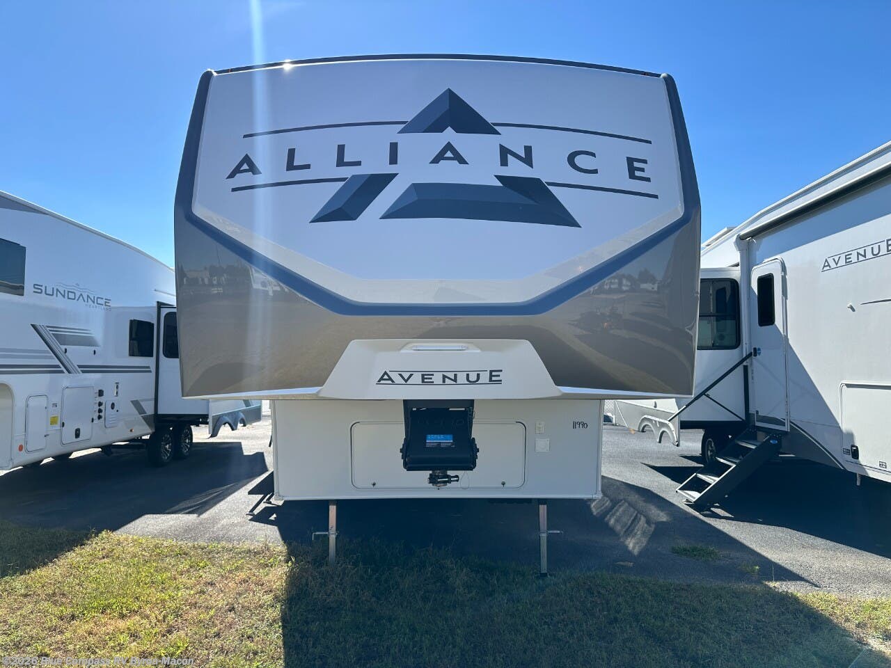 2026 Avenue All-Access 29RL by Alliance RV from Blue Compass RV Byron-Macon in Byron, Georgia