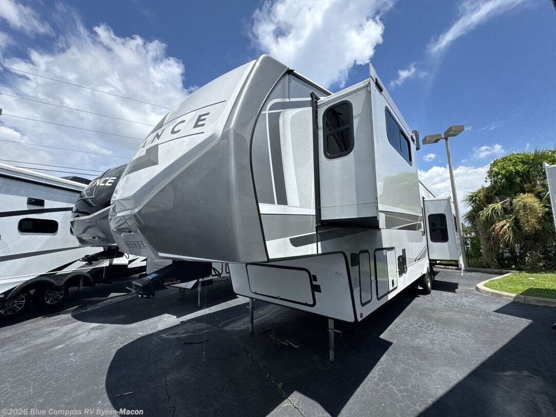 2025 Avenue 38DBL by Alliance RV from Blue Compass RV Byron-Macon in Byron, Georgia