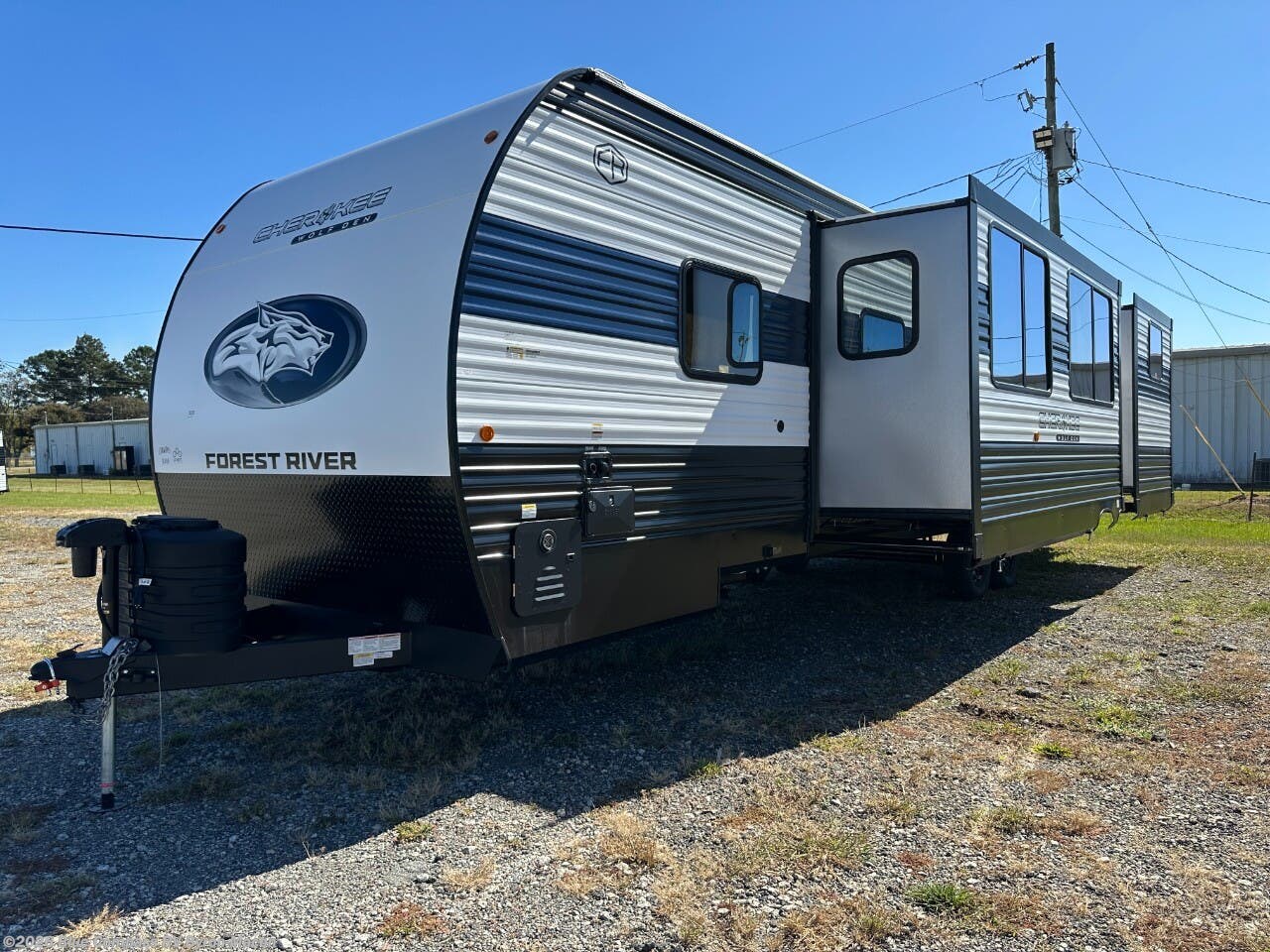 New 2026 Forest River Cherokee Wolf Den 301BH available in Byron, Georgia
