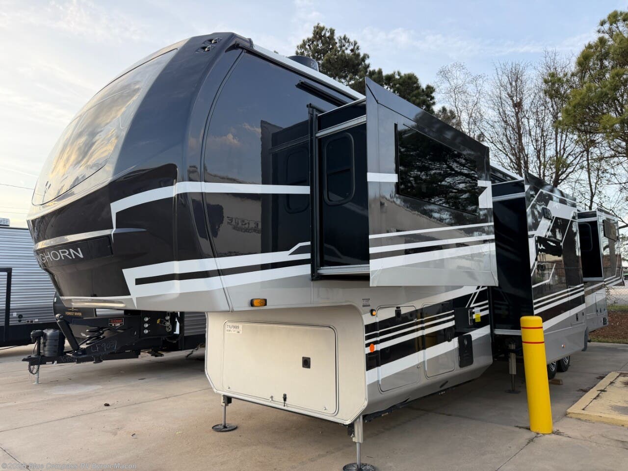 New 2026 Heartland Bighorn 39FL available in Byron, Georgia