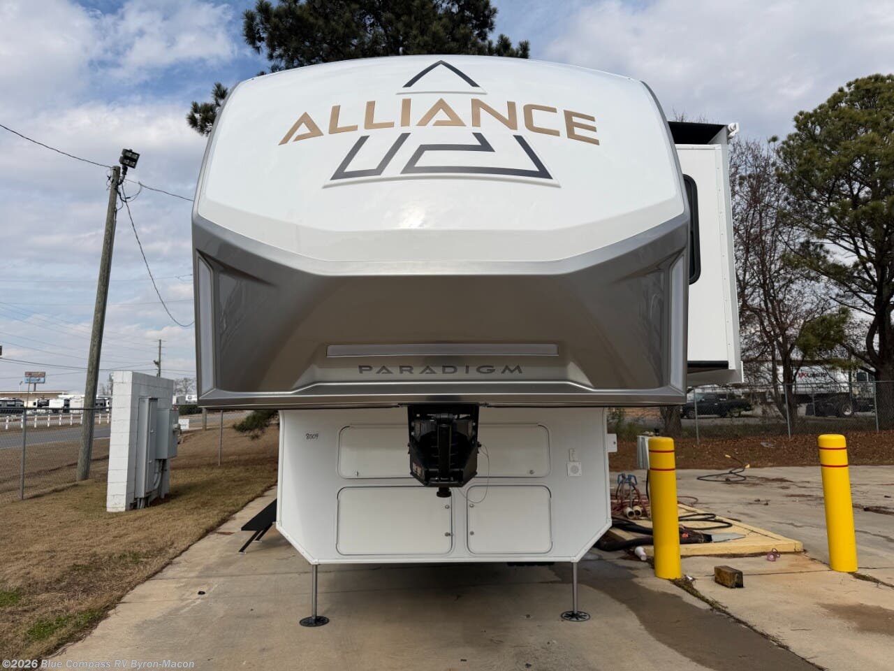 2026 Paradigm 395DS by Alliance RV from Blue Compass RV Byron-Macon in Byron, Georgia