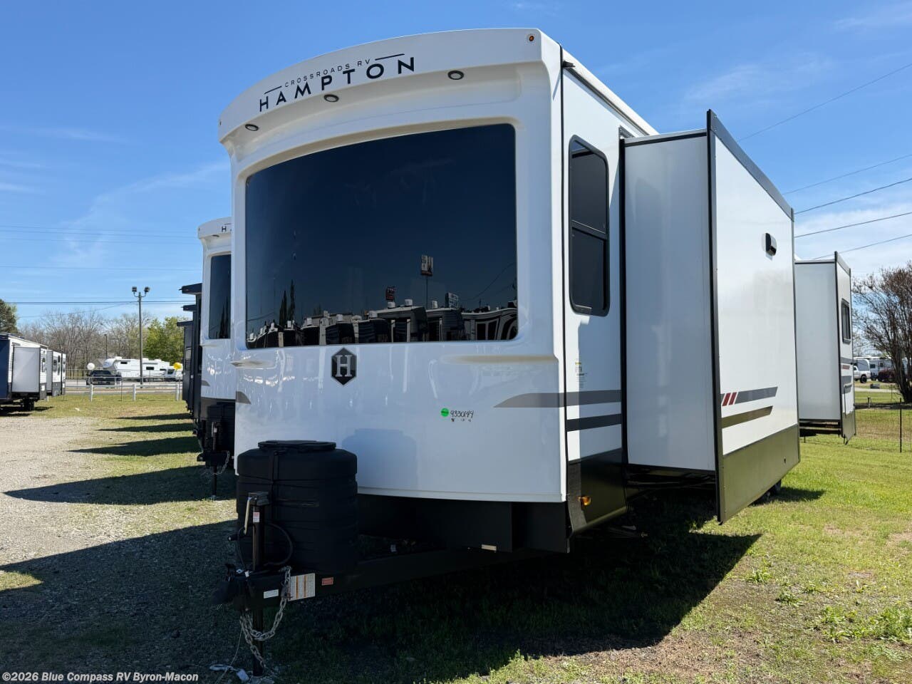New 2026 CrossRoads Hampton 372FDB available in Byron, Georgia