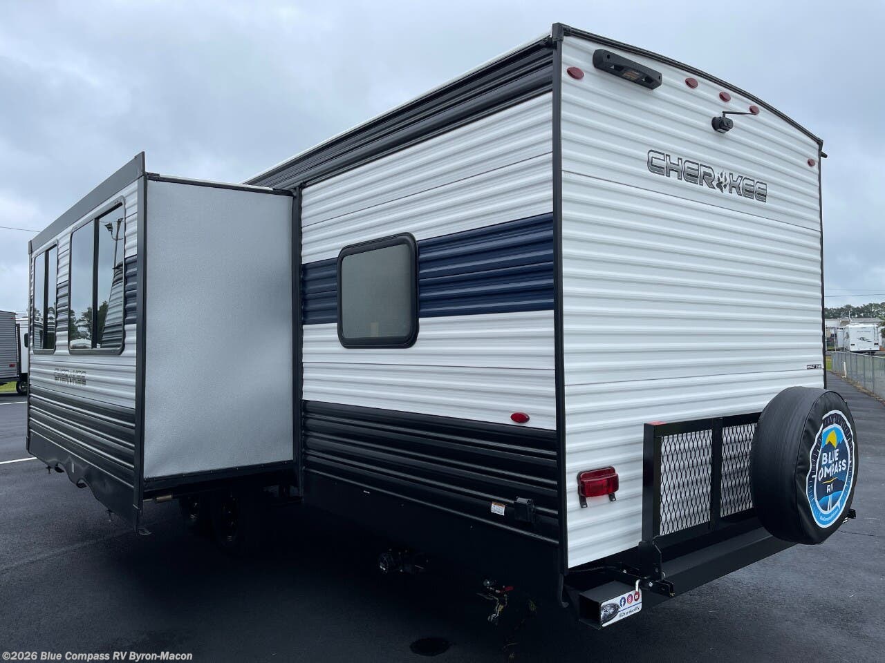 New 2026 Forest River Cherokee Wolf Den 294GEBG available in Byron, Georgia