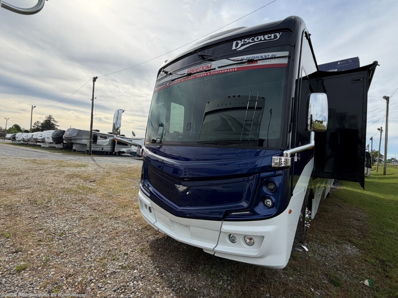 New 2026 Fleetwood Discovery 38N available in Byron, Georgia
