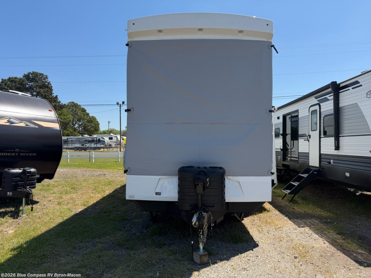 2026 Benchmark 44LFT by Alliance RV from Blue Compass RV Byron-Macon in Byron, Georgia