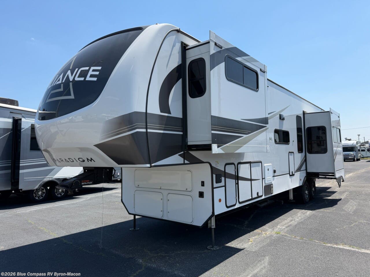 Used 2024 Alliance RV Paradigm 395DS available in Byron, Georgia