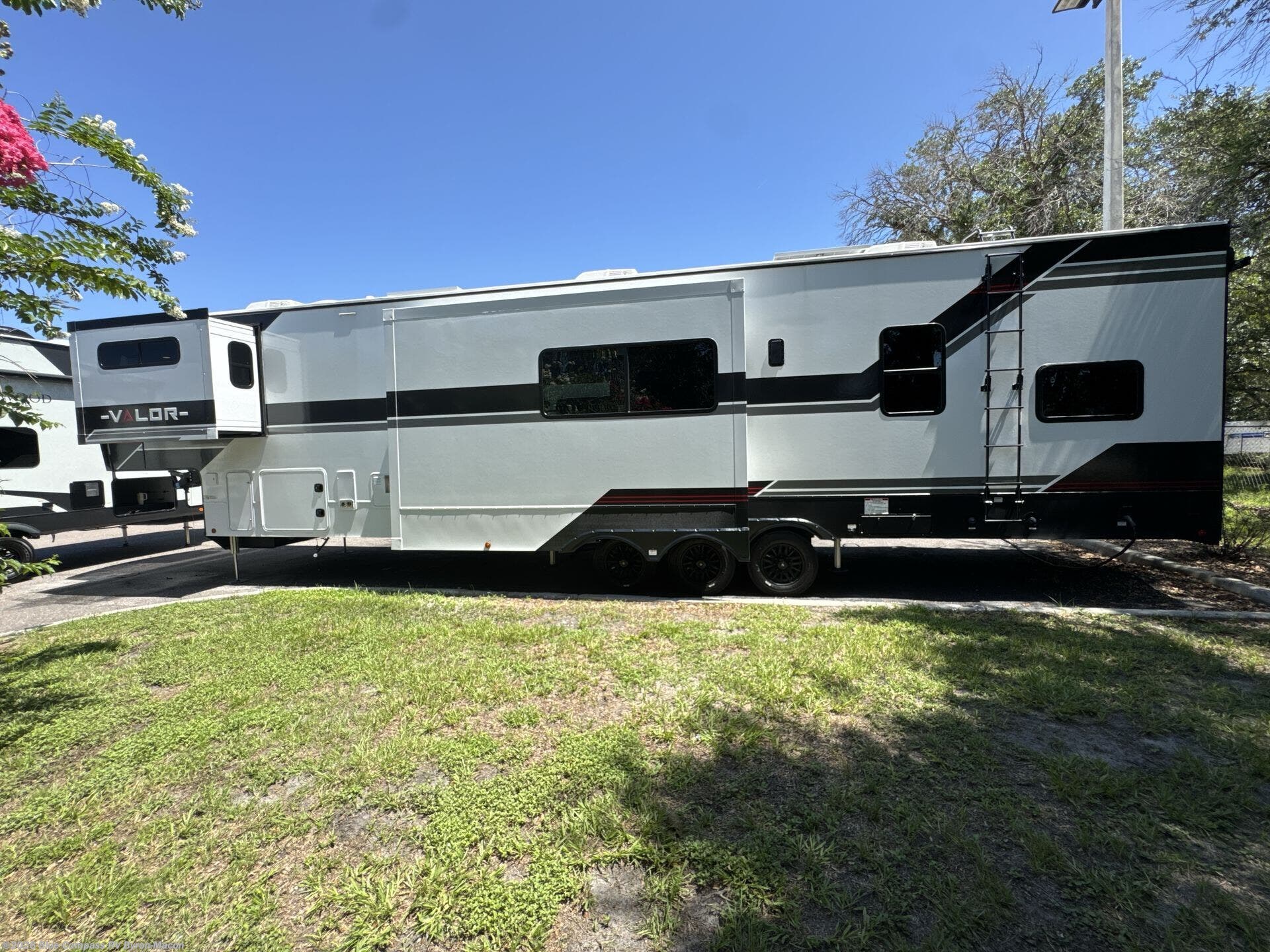 New 2025 Alliance RV Valor 42V14 available in Byron, Georgia
