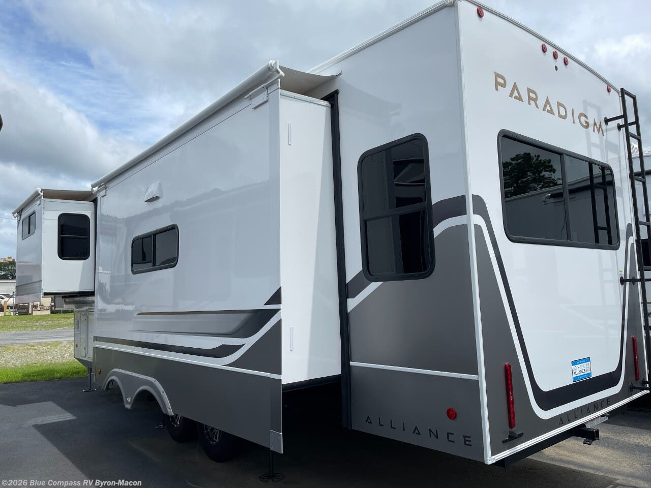 Used 2025 Alliance RV Paradigm 310RL available in Byron, Georgia