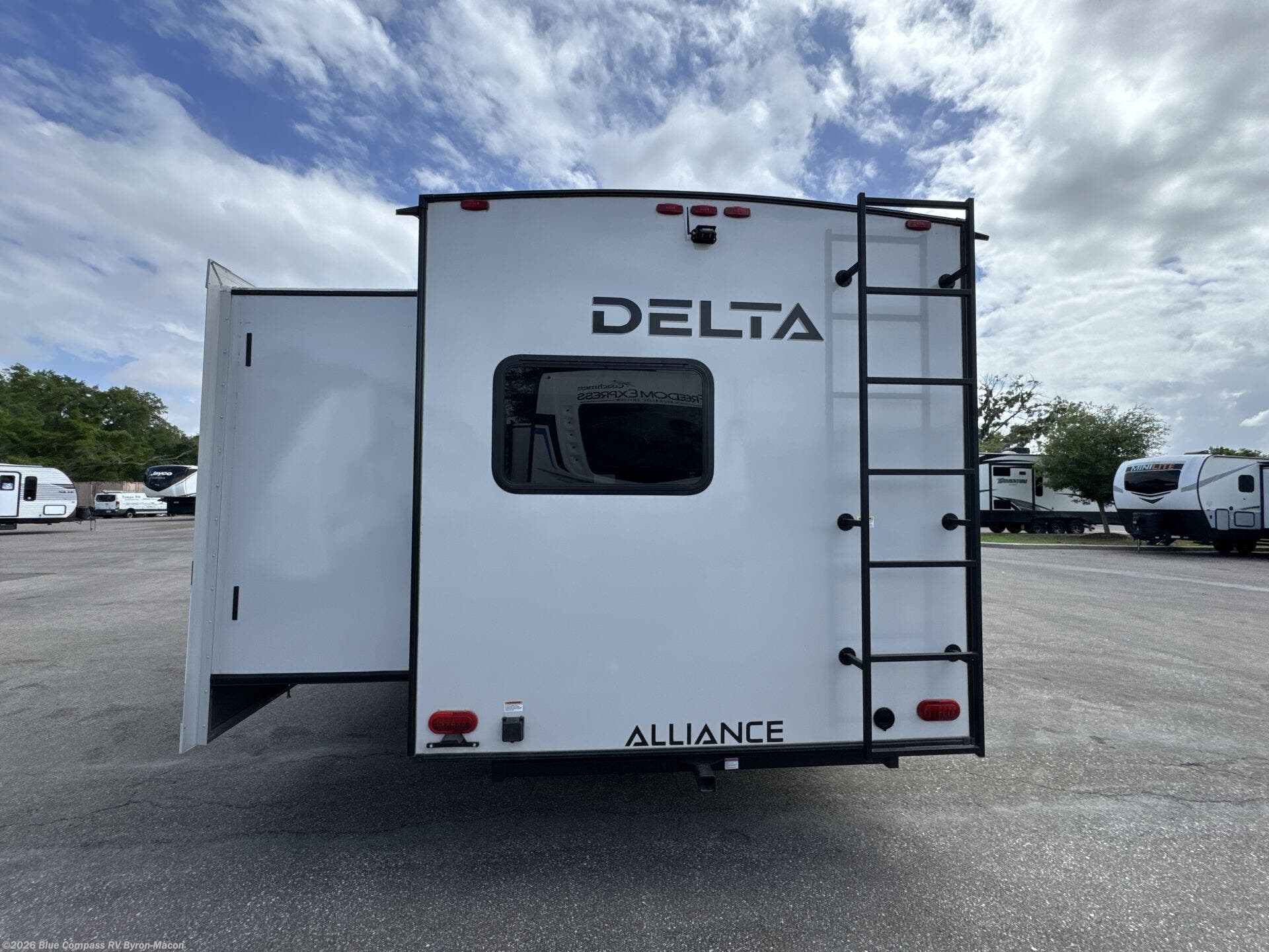 Used 2024 Alliance RV Delta 321BH available in Byron, Georgia