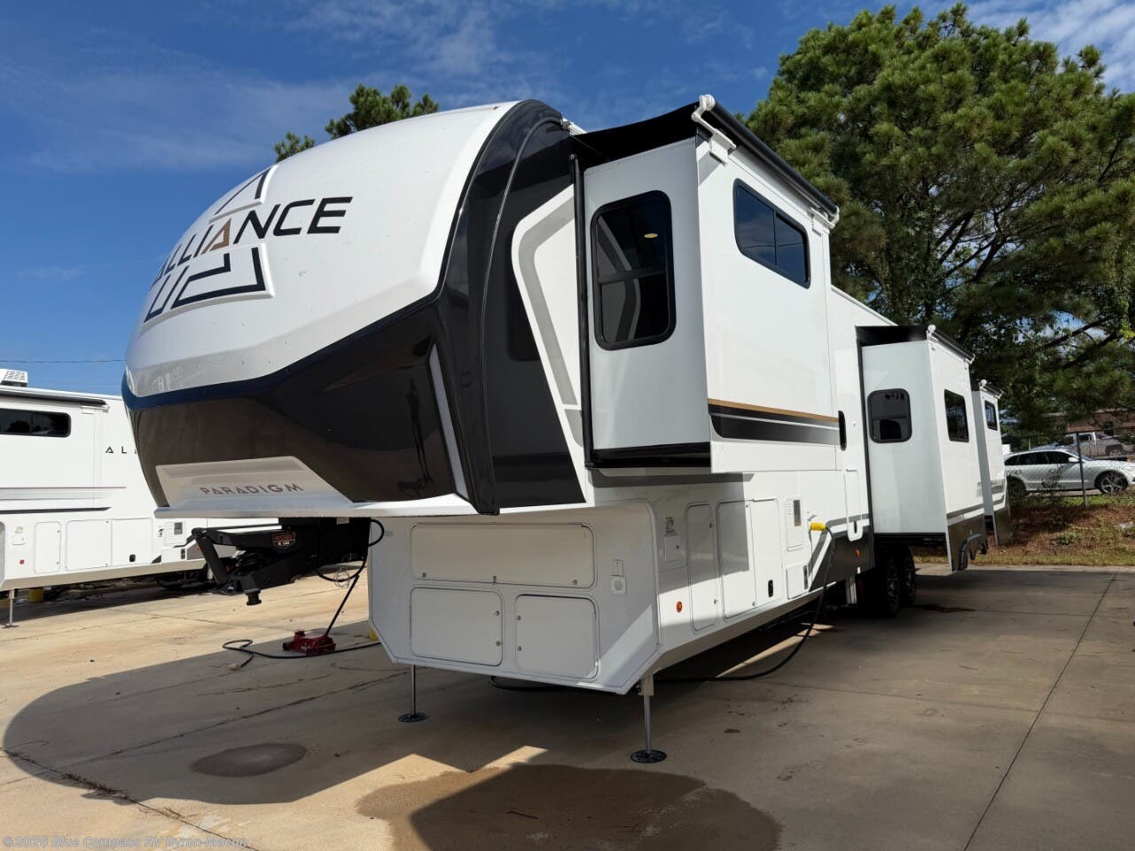 2027 Paradigm 395DS by Alliance RV from Blue Compass RV Byron-Macon in Byron, Georgia