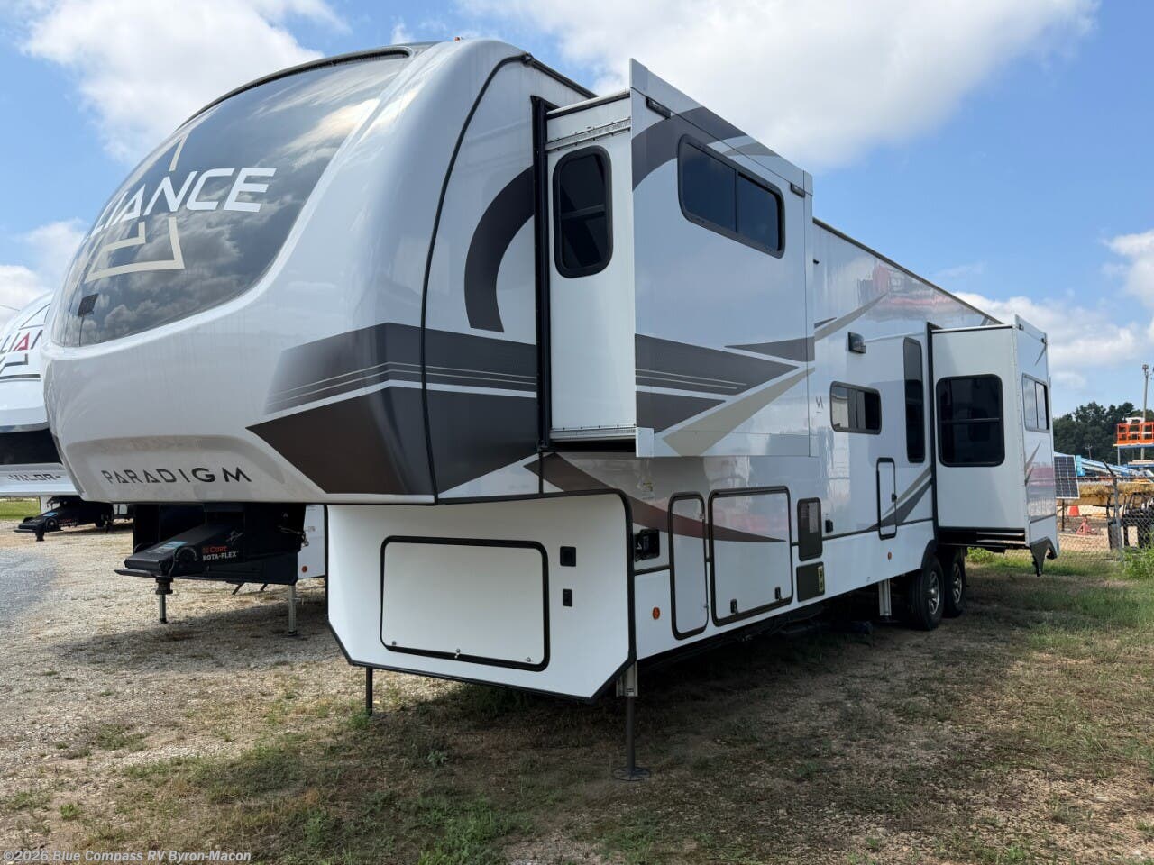 Used 2023 Alliance RV Paradigm 395DS available in Byron, Georgia