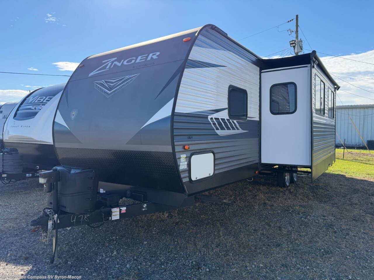 Used 2020 CrossRoads Zinger 290KB available in Byron, Georgia