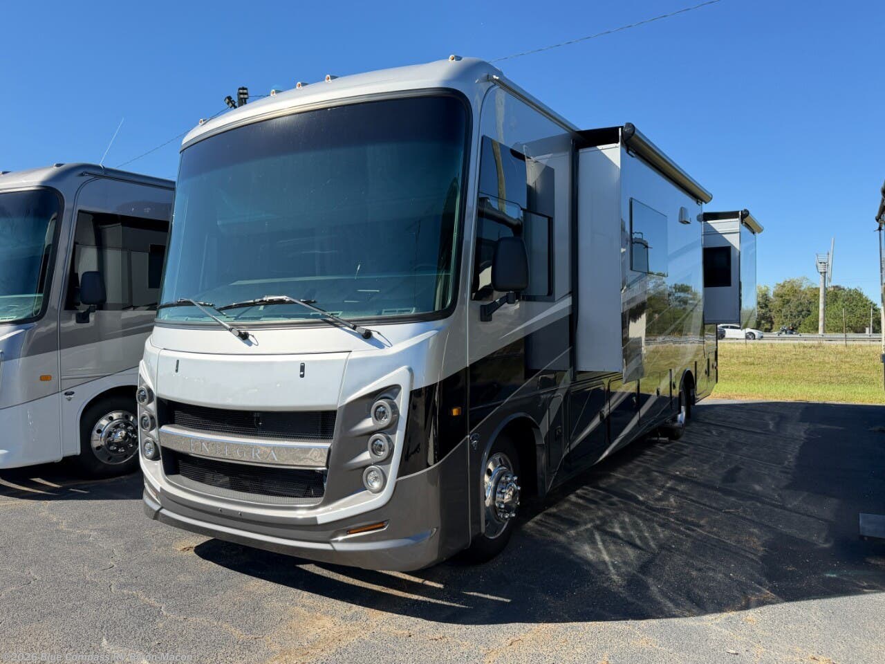 New 2027 Entegra Coach Vision XL 31UL available in Byron, Georgia