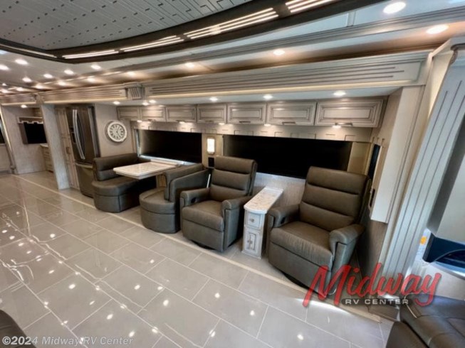 2023 London Aire 4551 by Newmar from Midway RV Center in Grand Rapids, Michigan