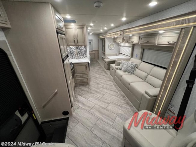 2024 Bay Star Sport 2720 by Newmar from Midway RV Center in Grand Rapids, Michigan