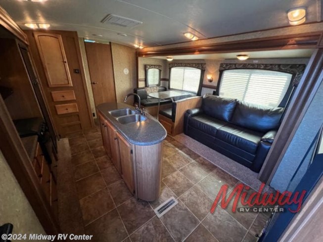 2013 CrossRoads Sunset Trail Reserve ST26RB - Used Travel Trailer For Sale by Midway RV Center in Grand Rapids, Michigan