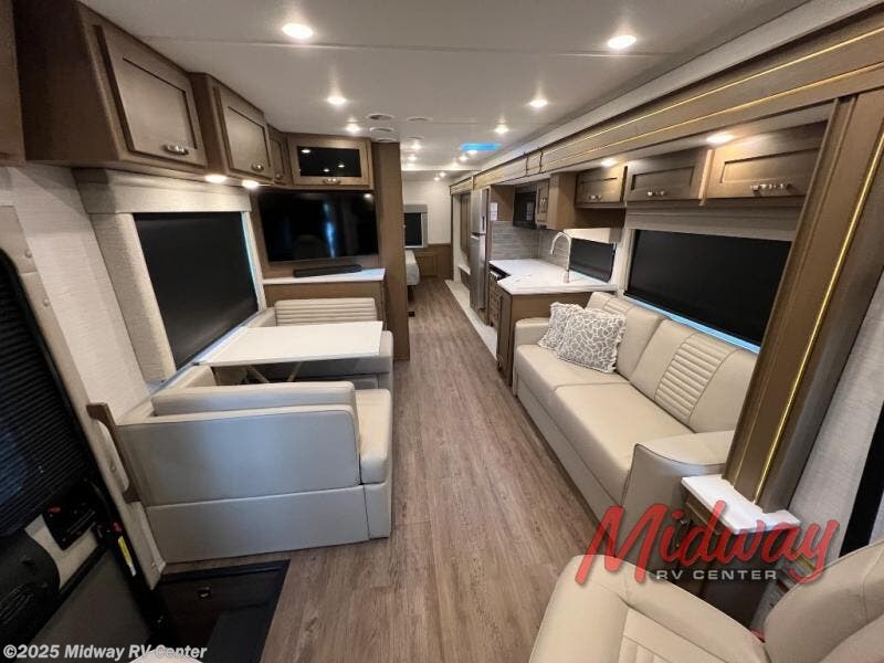 2026 Bay Star 3114 by Newmar from Midway RV Center in Grand Rapids, Michigan