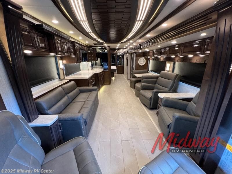 Used 2022 Newmar London Aire 4551 available in Grand Rapids, Michigan