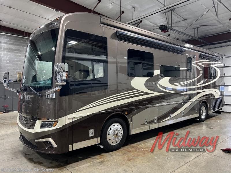 2020 Newmar New Aire 3541 - Used Class A For Sale by Midway RV Center in Grand Rapids, Michigan features Slideout