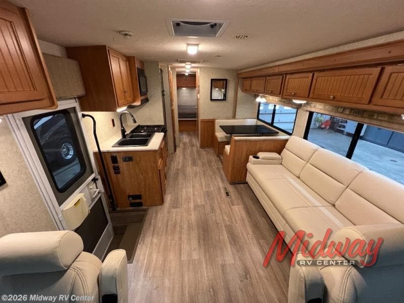 Used 2007 Itasca Sunstar 30B available in Grand Rapids, Michigan